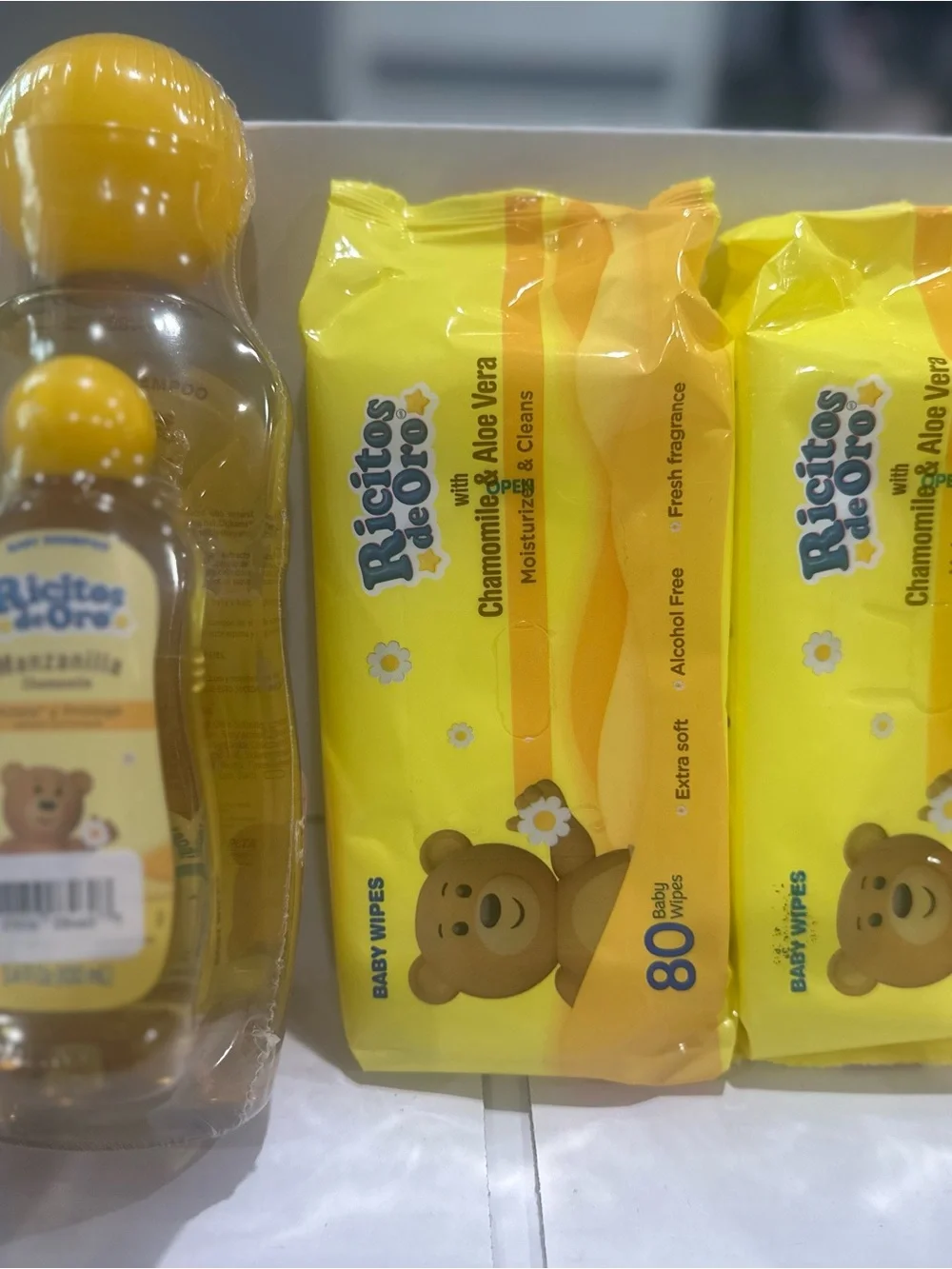 Chamomile Baby Shampoo & Wipes - Yellow